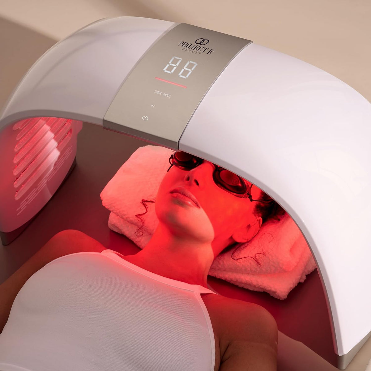 Project E Beauty, Nero, illuminazione LED